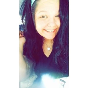 Meet your Posher, Mitchie